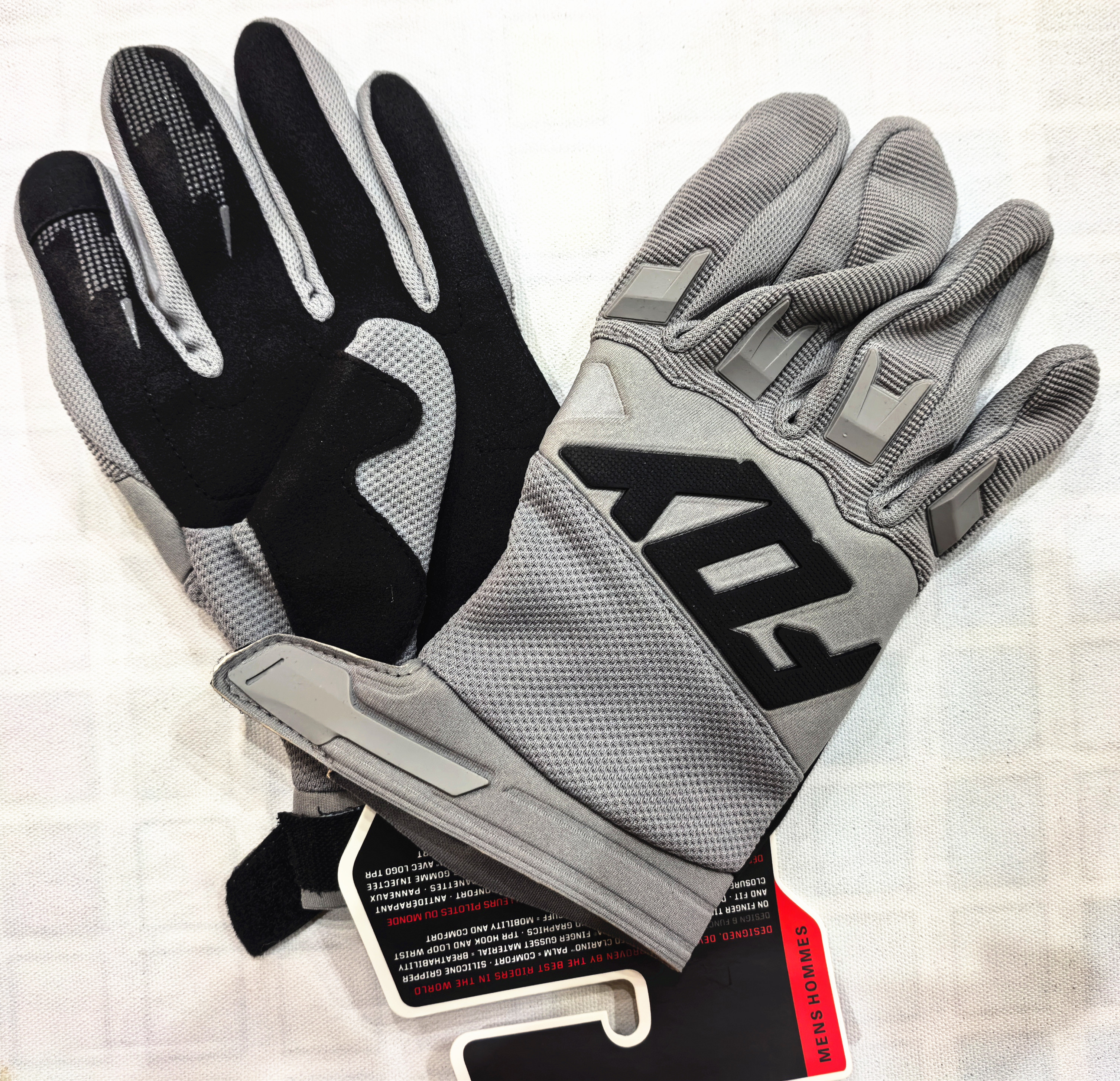 2026 Kids Riding Gloves Kids M - Mountain Biking Gloves 评论和价格